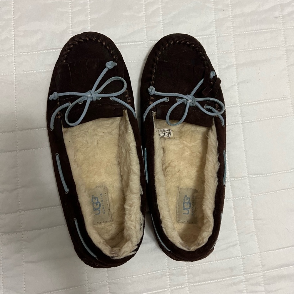 UGG Dakota slippers, brown with blue tie, women’s, size 10, excellent condition!